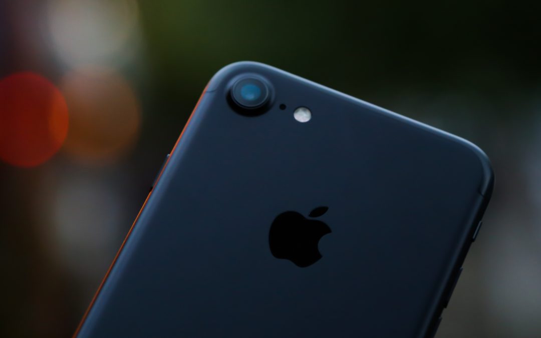 Everything You Need to Know About Apple Pay and Mobile Payments