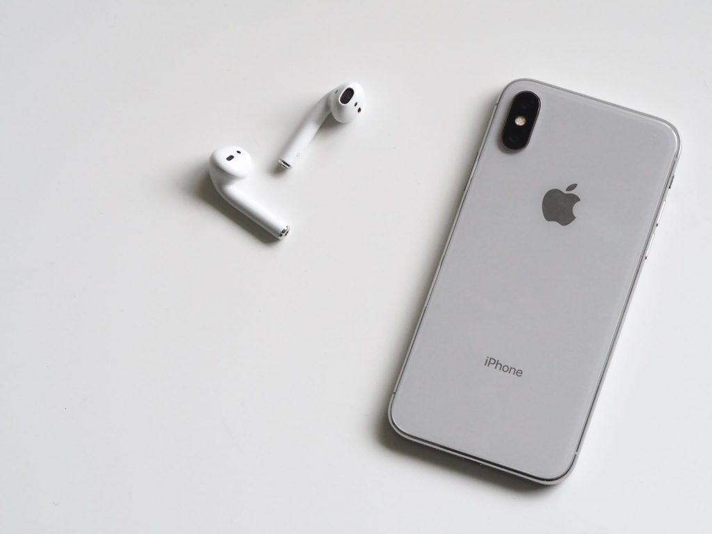 What is the Best iPhone for the Money? Full Guide