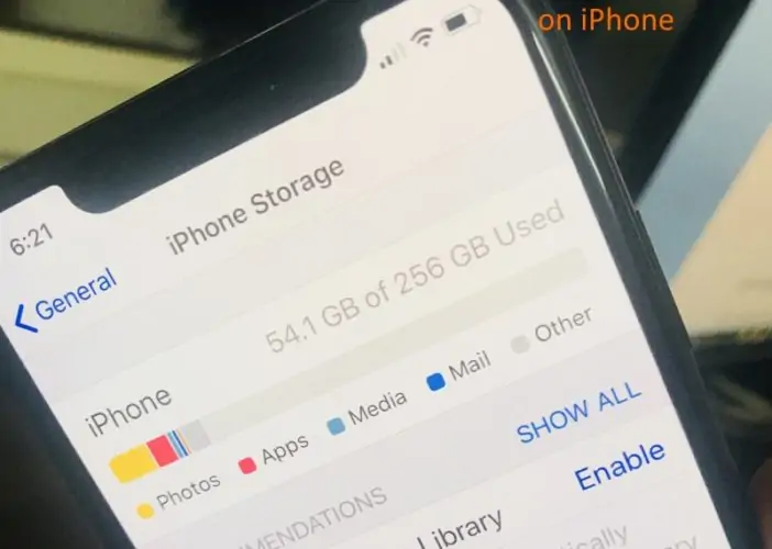 iPhone Storage