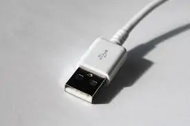 USB Cable for iPhone Not Showing in iTunes