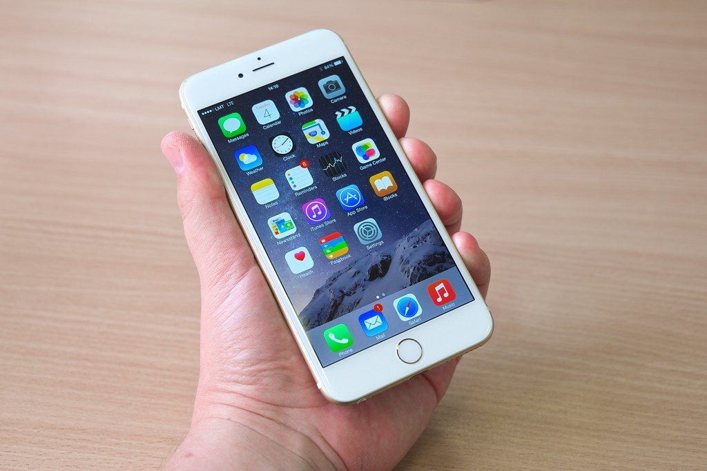 iPhone Screen Won’t Rotate? Here's How You Can Fix It